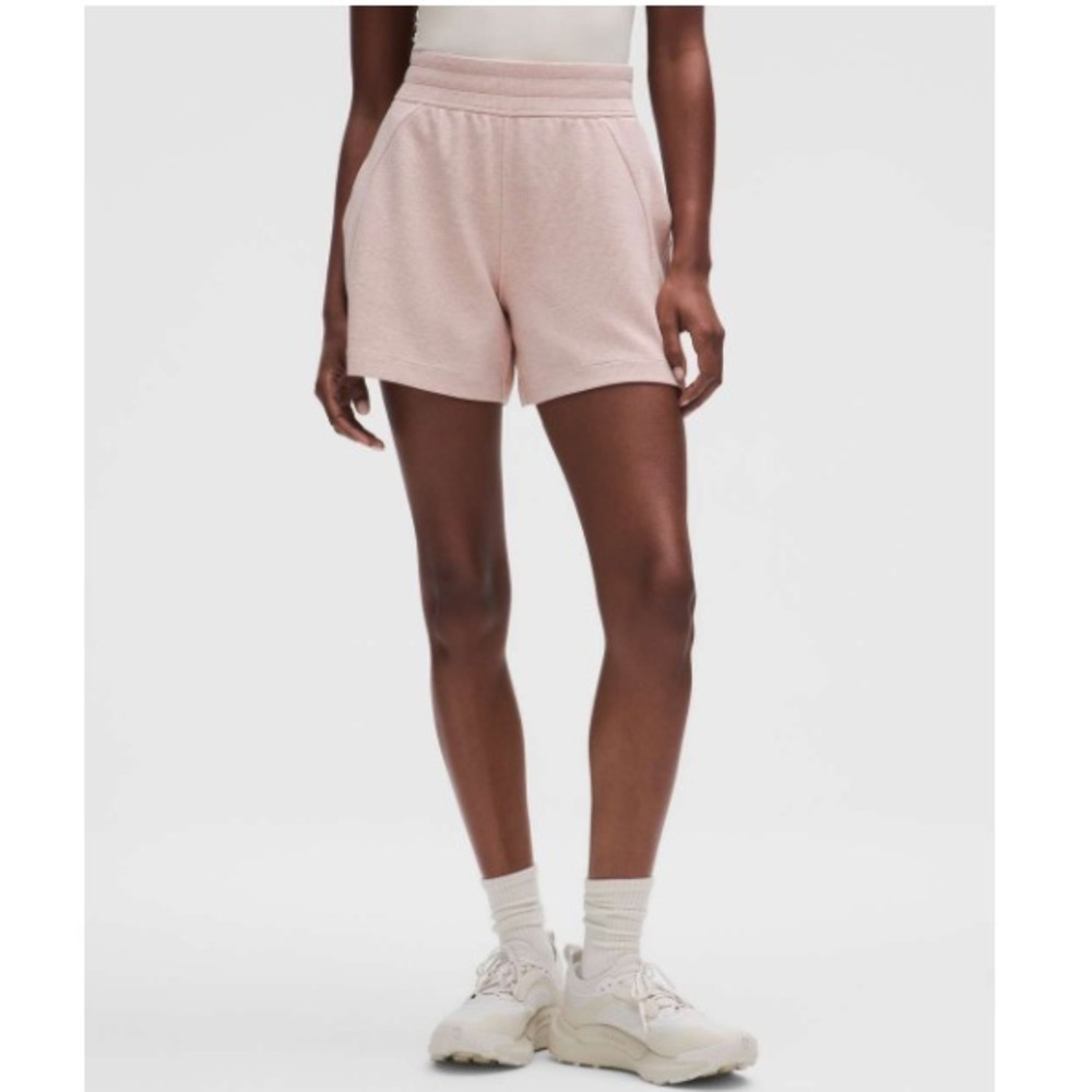 Lululemon Scuba High-Rise Short 5" *Waffle - Heathered Mink Berry